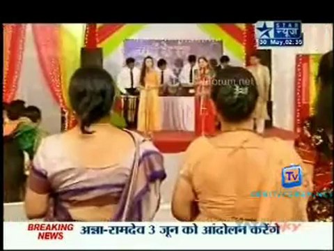 Saas Bahu Aur Saazish SBS [Star News] - 30th May 2012 Part1