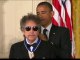 Barack Obama récompense son idole : Bob Dylan