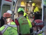 Italy rescuers pull woman from quake rubble