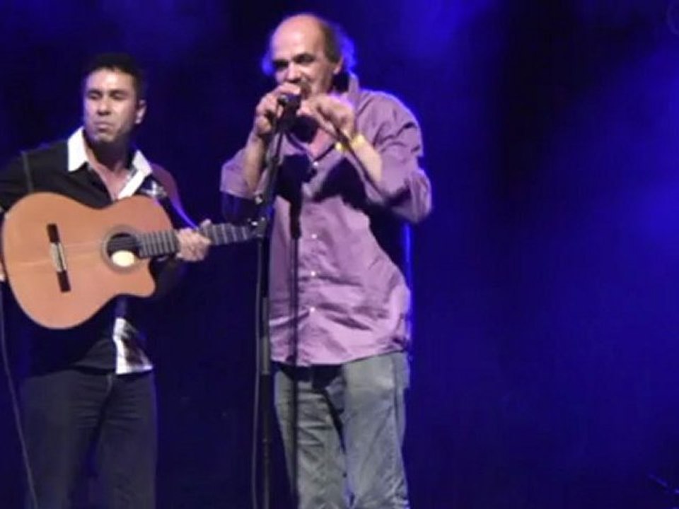 Iflis "Ahruhu"  à l'hommage de Tahar Djaout