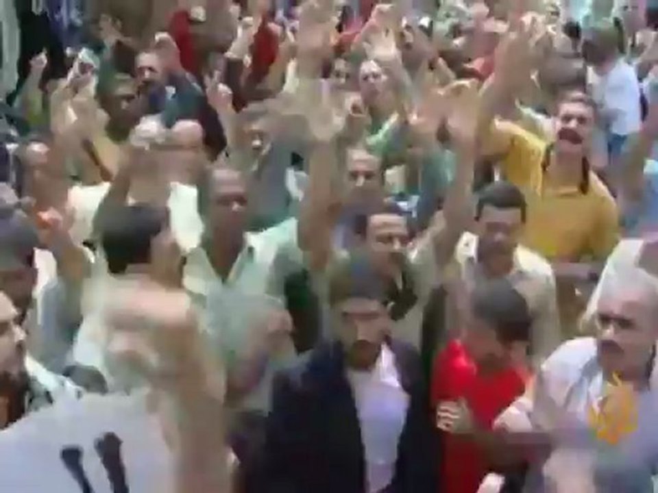 القاهرة..المطالبة بزيادة الأجور