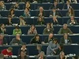 Bruselas rechaza las 65 horas laborales