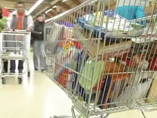 Cáritas advierte del aumento de familias pobres en España