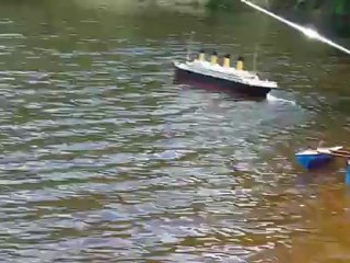 Navigation de TITANIC sur le lac de St Christoly de Blaye le 28 mai 2012