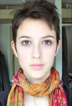 Elle se prend en photo tous les jours pendant 5,5 ans