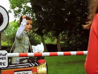 Act safely at level crossings ILCAD 2012 in English (all children)