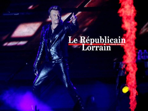 Johnny Hallyday allume le feu à Nancy
