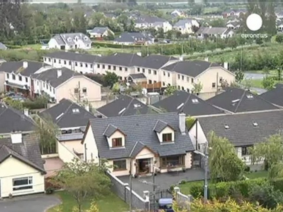 İrlanda AB bütçe anlaşması için sandığa gidiyor