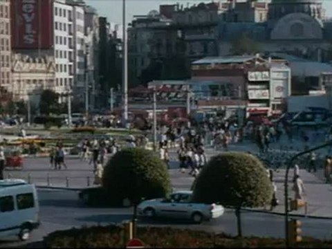 Bande Annonce - De L'Autre Côté