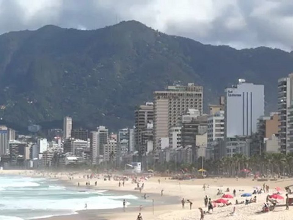 BRESIL: Du coté des plages d'Ipanema et Leblon à RIO DE JANEIRO