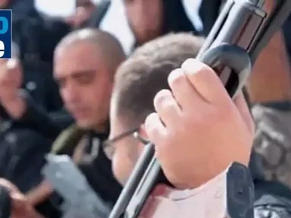 Syrian opposition to secure weapons