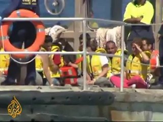 Calls to end detention of children in Australia