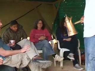 Israel planta árboles en una aldea beduina como estrategia para confiscar las tierras