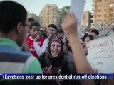 Egyptians gather in Tahrir Square