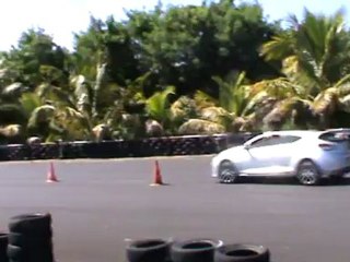 Vidéos journée roulage 29/04/2012 RUN974 LOW QUALITY