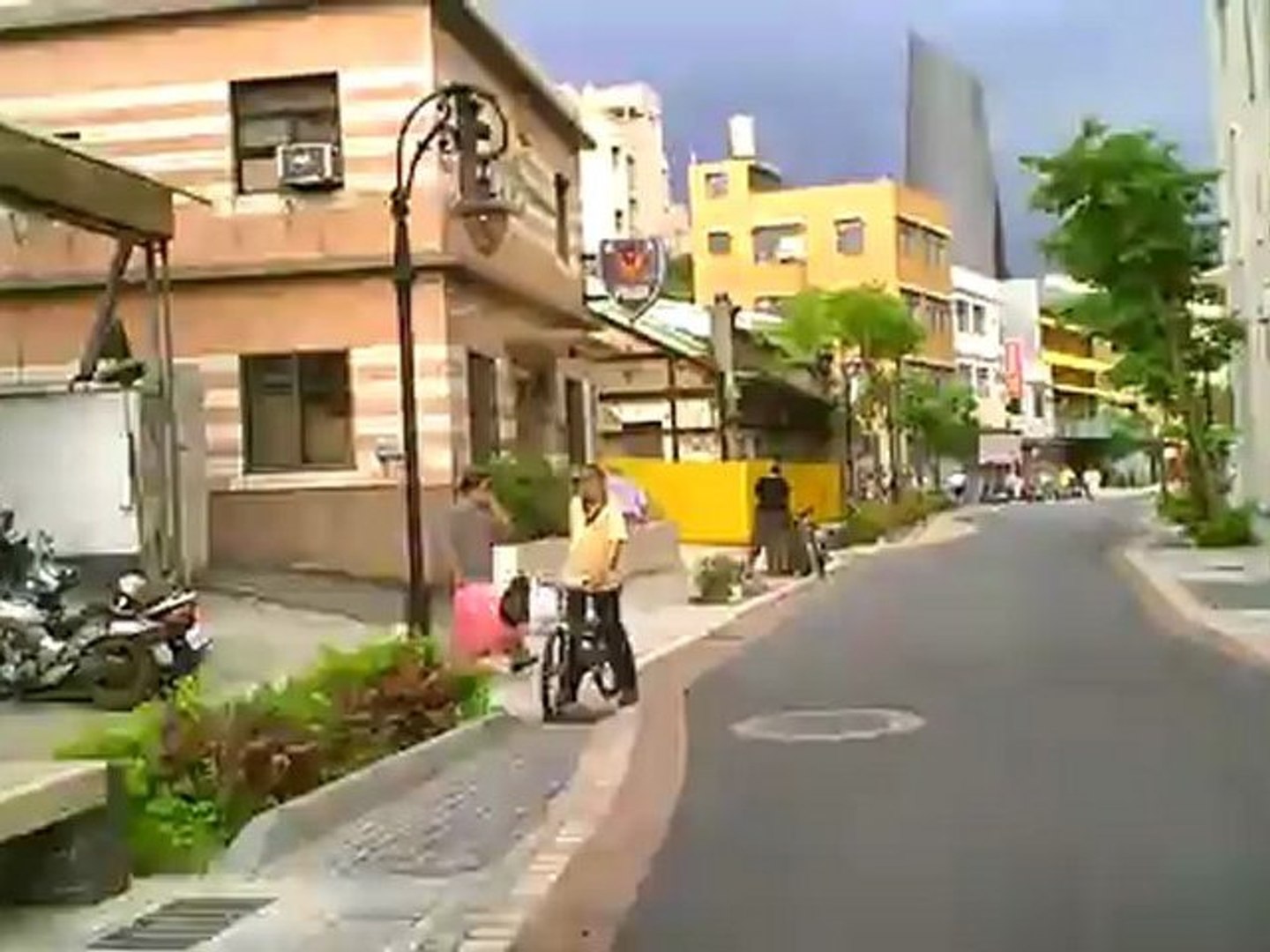 ⁣Obama in Taiwan