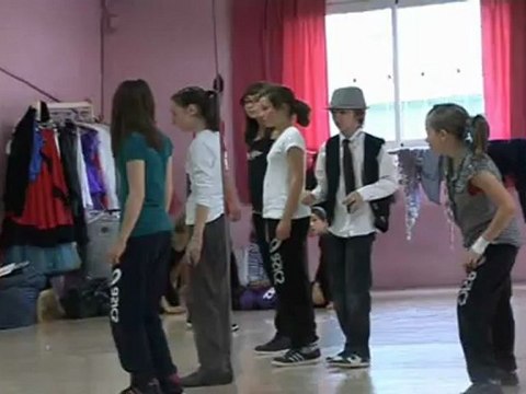 répétition du gala de danse de l'école Isabelle Depierre
