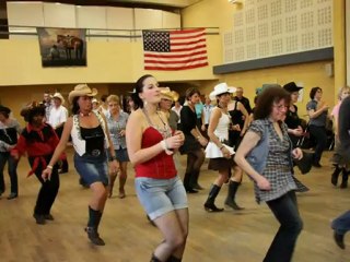 cHoReDaNsE et LoIsIrS - Milly la Forêt  - Country bal du  6 novembre 2011