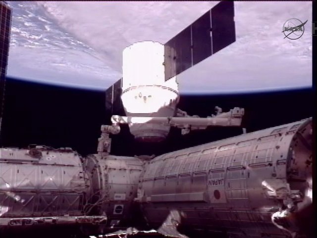 [SpaceX] Dragon Unberthed From Station