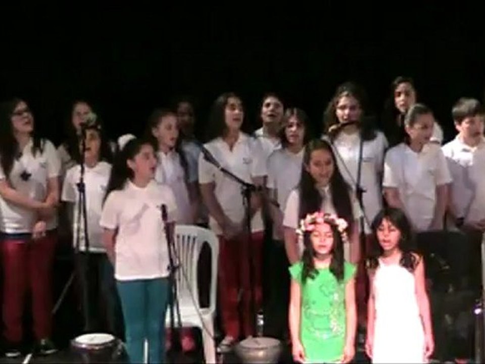 5.Bölüm - Okul Yılsonu Gecesi 2012 - Nuri Erbak İOO