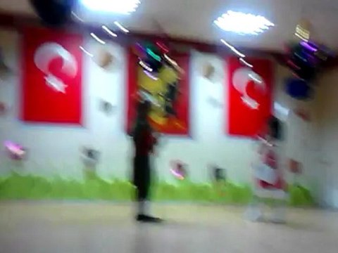 Tacirler Eğitim Vakfı İlköğretim Okulu 1-F Okuma Bayramı Etkinliği Gelin Kaynana Atışması