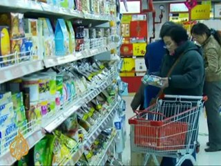 China defies global economy trend