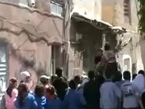 Syria فري برس دمشق برزة مظاهرة طلابية نصرة للمناطق المنكوبة 31 5 2012 ج2 Damascus