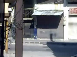 Syria فري برس حمص باب السباع الشبيحة تتجول في الحي 31 5 2012 Homs