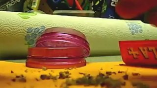 Citrus Kush Joint And Weed Grinders - Smoking Marijuana