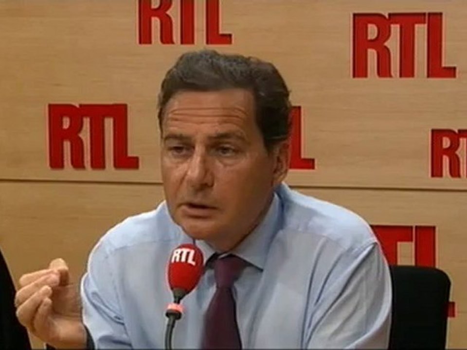 Eric Besson, ancien ministre de l'Industrie, de l'Energie et de l'Economie numérique : "Si, j'ai laissé mes dossiers à Arnaud Montebourg !"