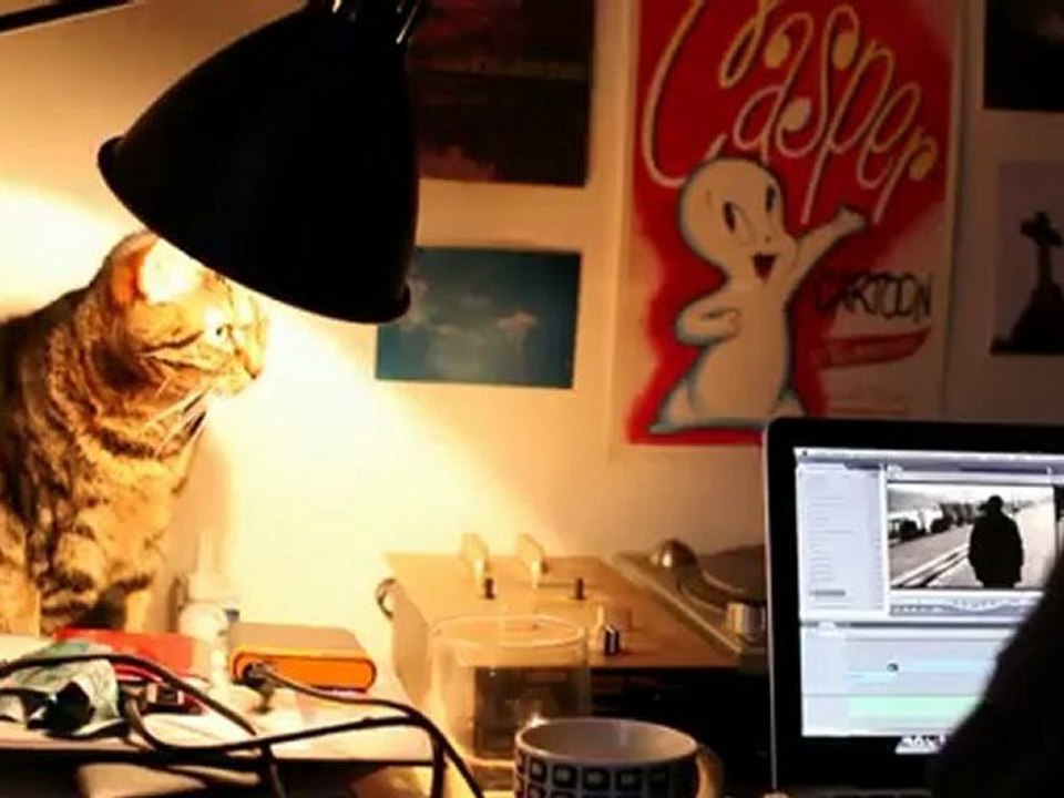 Le début de la fin de l'espèce 3 - Making Of "Encore Merci"