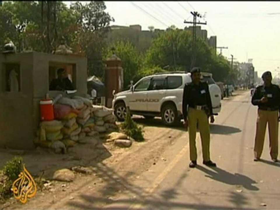 Massive hunt in Lahore after blasts