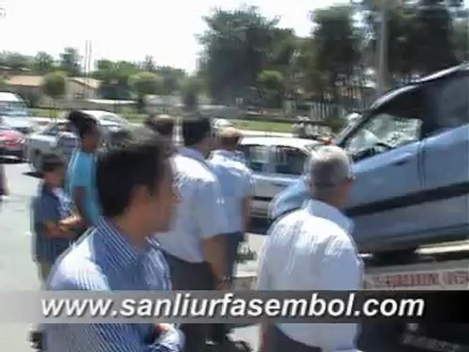 ŞANLIURFA'DA TRAFİK KAZASI:2 YARALI