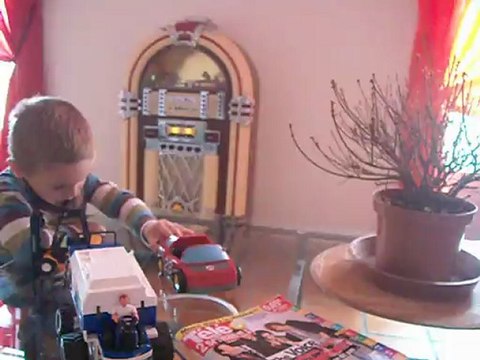 001....mon petit fils (nathanael) le fils de on fils (manuel)