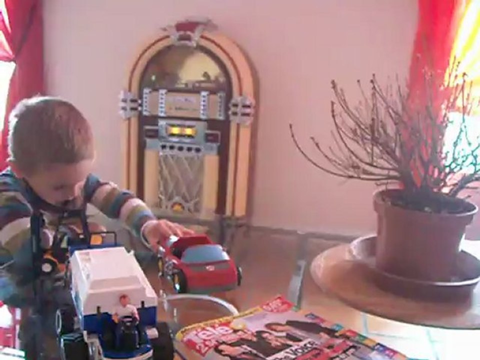 001....mon petit fils (nathanael) le fils  de on fils (manuel)