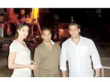 Salman Khan And Katrina Kaif On The Sets Of Ek Tha Tiger - Bollywood News