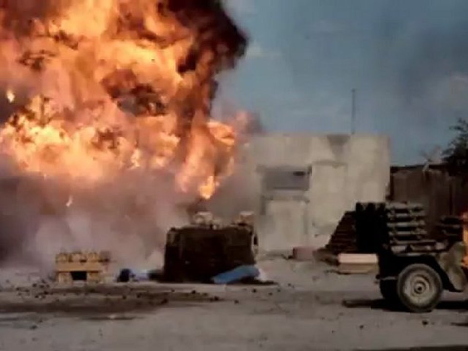 Lone Wolf McQuade (1983) - Official Trailer | Chuck Norris