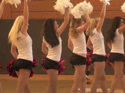 Bonnes vacances par les joueurs d'Aix Maurienne Savoie Basket