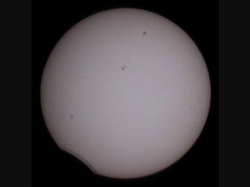 Annular Eclipse 21 May 2012 from Akashi, Japan /  ２０１２年５月２１日の金環食　（明石市）