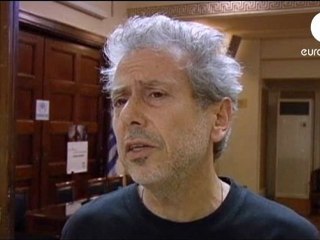 Grèce : un bobo veut rajouter des immigrés à la crise grecque (Giorgos Tsarbopoulos, Dirigeant de UNHCR Grèce)