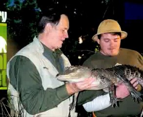 Animal Handler Jim Fowler and Rattlesnakes vs. Author Doris
