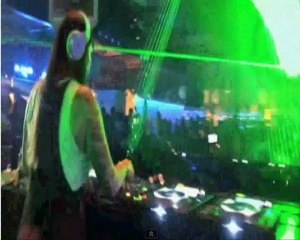 Miss Kittin & The Hacker - Party in my head