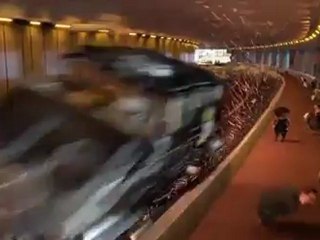 Madagascar 3 - Hi Officer is there a problem