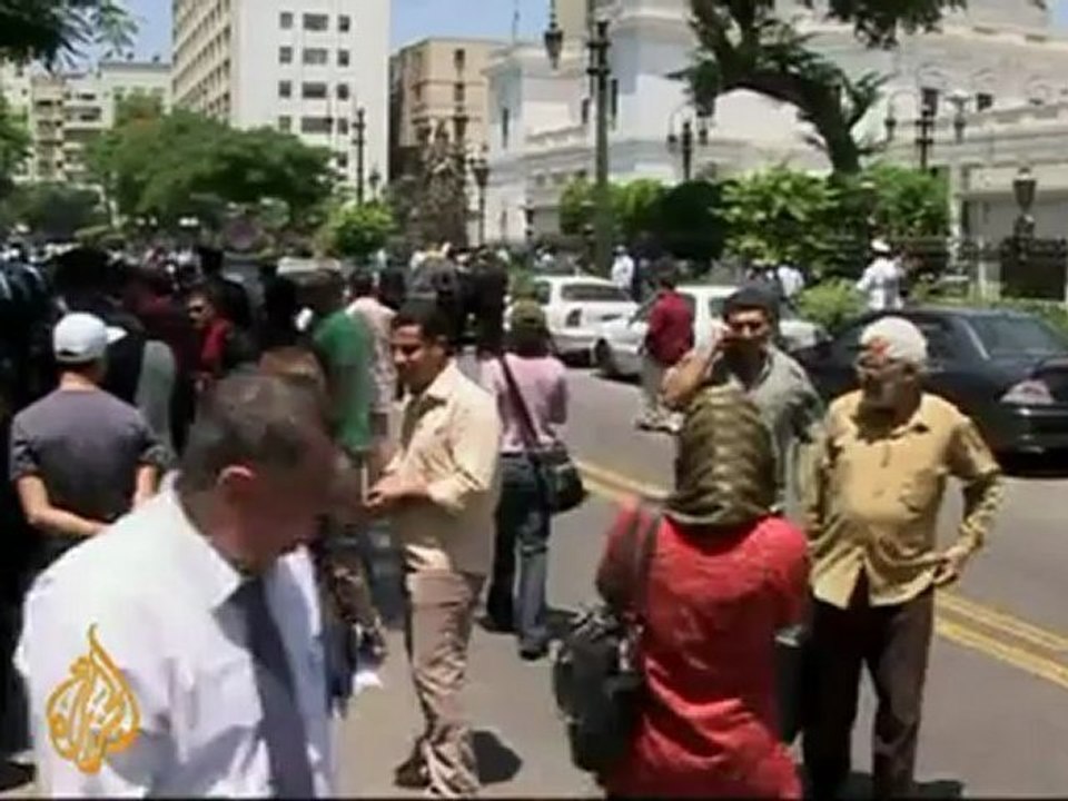 Egypt extends emergency law
