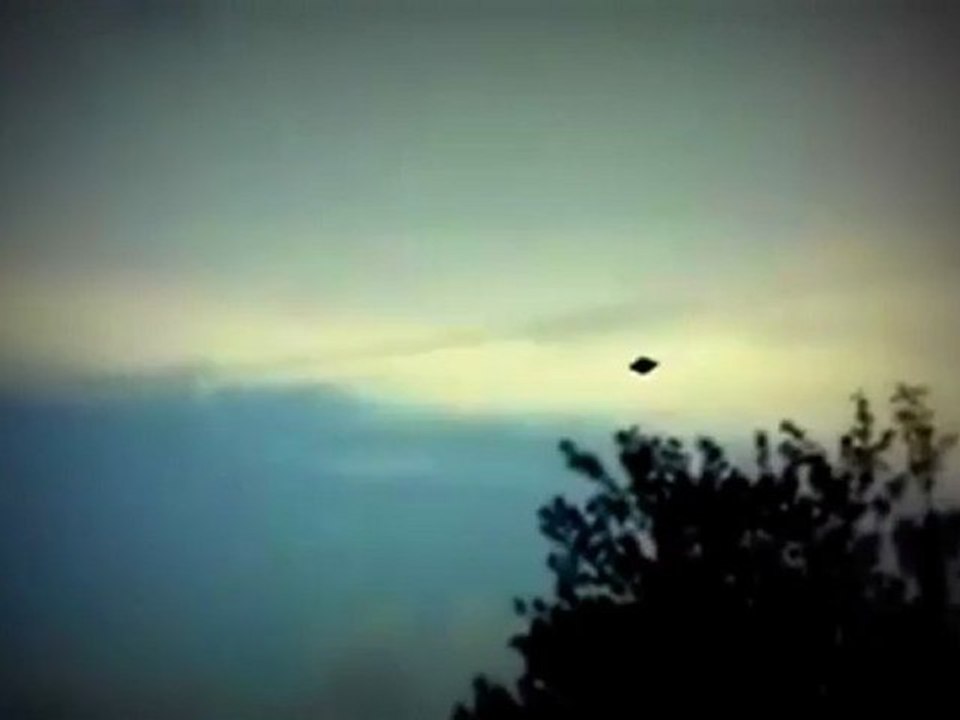 UFO .(30.05. 2012).