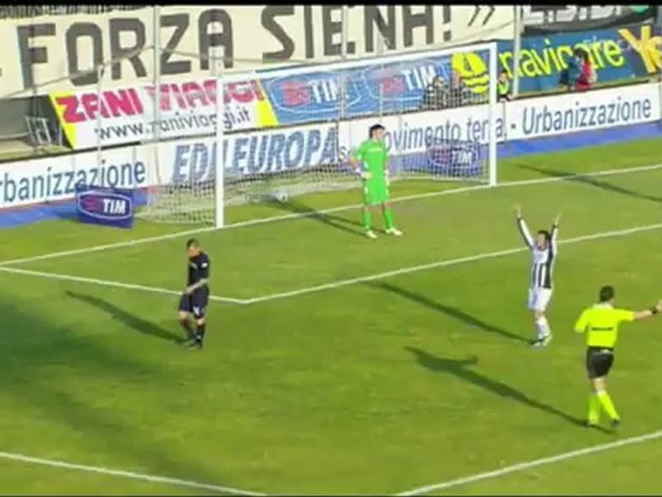 Emanuele Calaio v Cagliari 4 March 2012