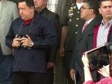 Chávez reaparece em público