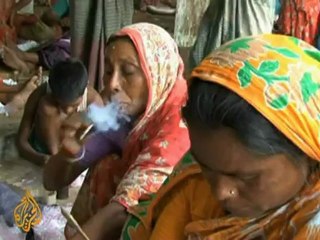 Women in Bangladesh convinced to smoke with false promises