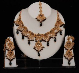 Imitation Jewelry - Kundan and Polky