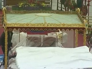 Vessels gather for Queen's Diamond Jubilee